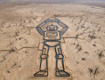 /album/2025/robot-watercanals-jpg/